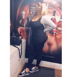 Meet your Posher, Denise